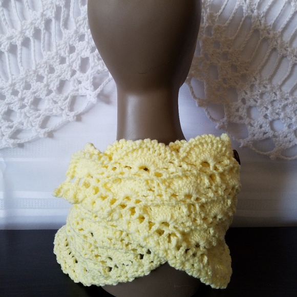 Crochet, Ascot, Scarf, Cowl - Picture 6 of 8